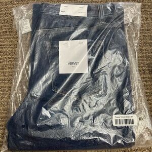 Slim Straight Jeans in Blue